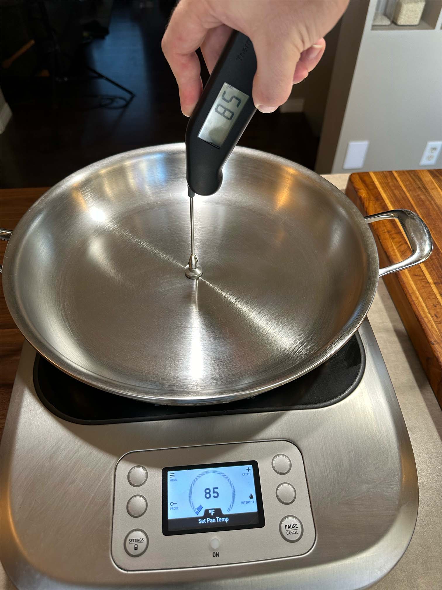 Measuring the pan's temperature with the Breville Commercial Control Freak and the ThermoWorks Pro-Surface Thermapen.